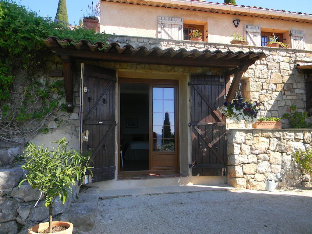 Bed and Breakfast La Bergerie St Antoine Spéracèdes Zimmer foto